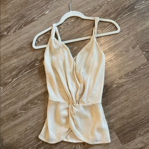 New with tags- Silk Greylin top